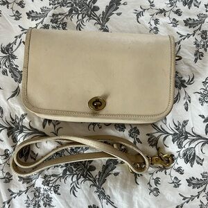 Coach Penny Pocket purse in Bone